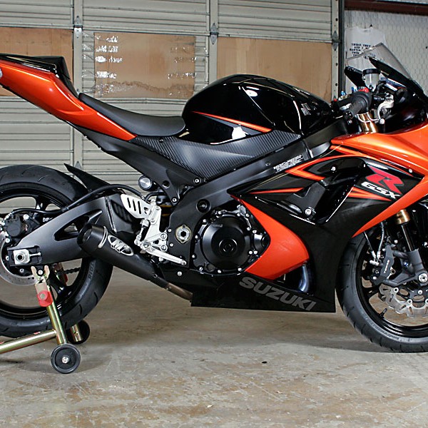 GSXR1000R R1000 用　M4スリップオンマフラー M4 Black GP Slip-On 2007-08 Suzuki GSX-R1000 - SU9822-GP